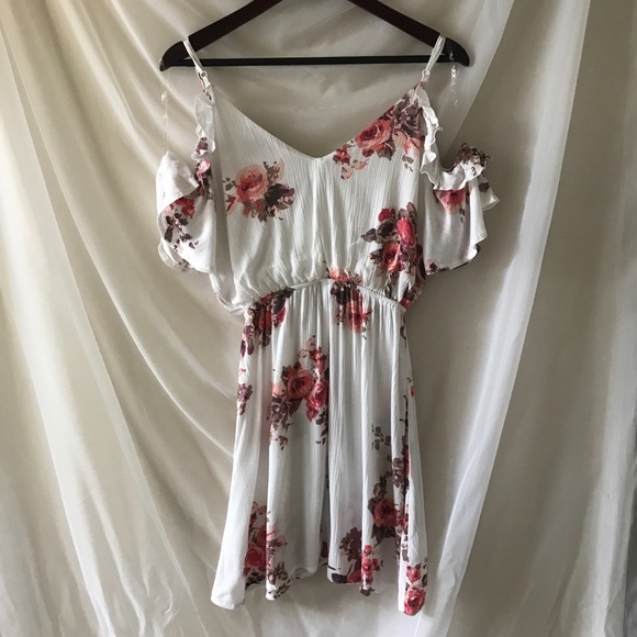 Rue 21 Floral off the shoulder dress A108 - Picture 3 of 4